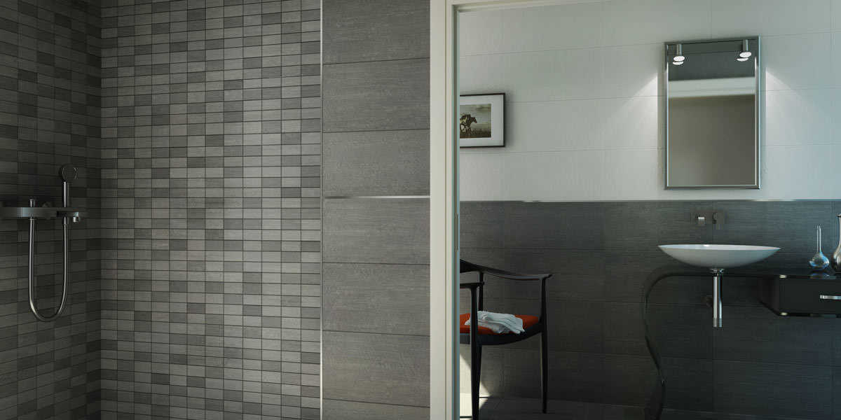 Modernes Badezimmer mit anthrazit Wand- und Mosaikfliesen